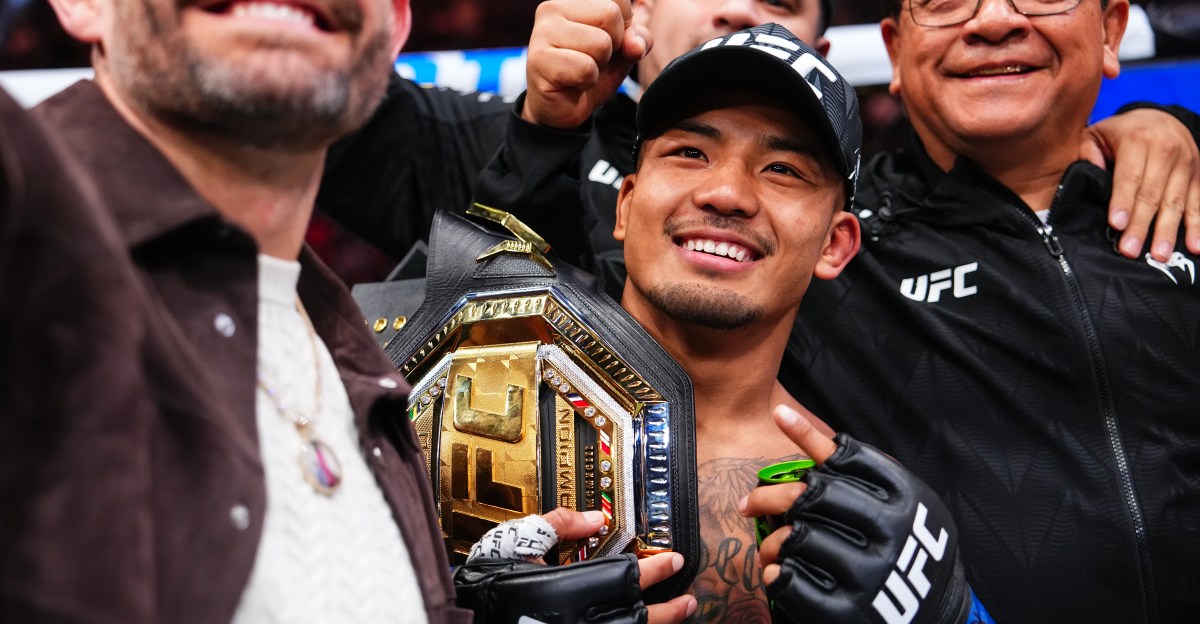 Clasificación libra por libra de MMA: ¿Joshua Van está entre los 10 primeros después de una extraña victoria por el título de UFC 323?