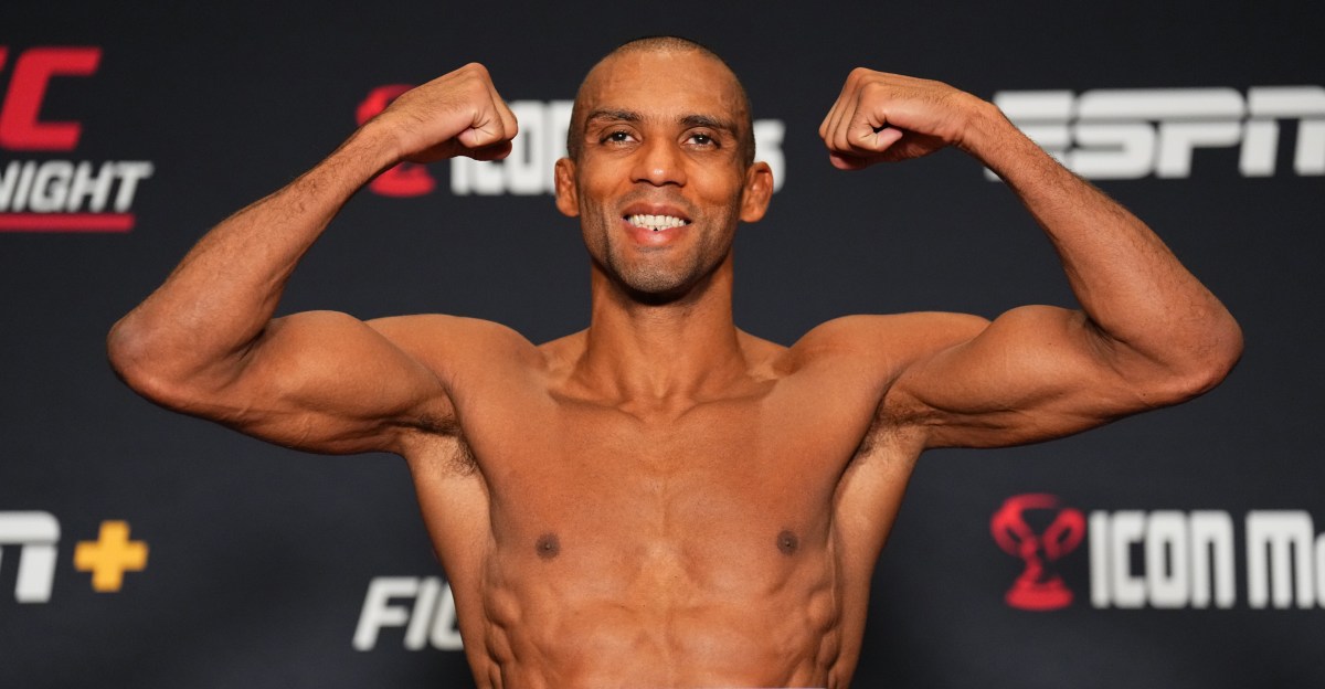 Edson Barboza de UFC 323 no se arrepiente del cambio de peso pluma, pero "miro hacia atrás y veo lo enfermo que me estaba poniendo"