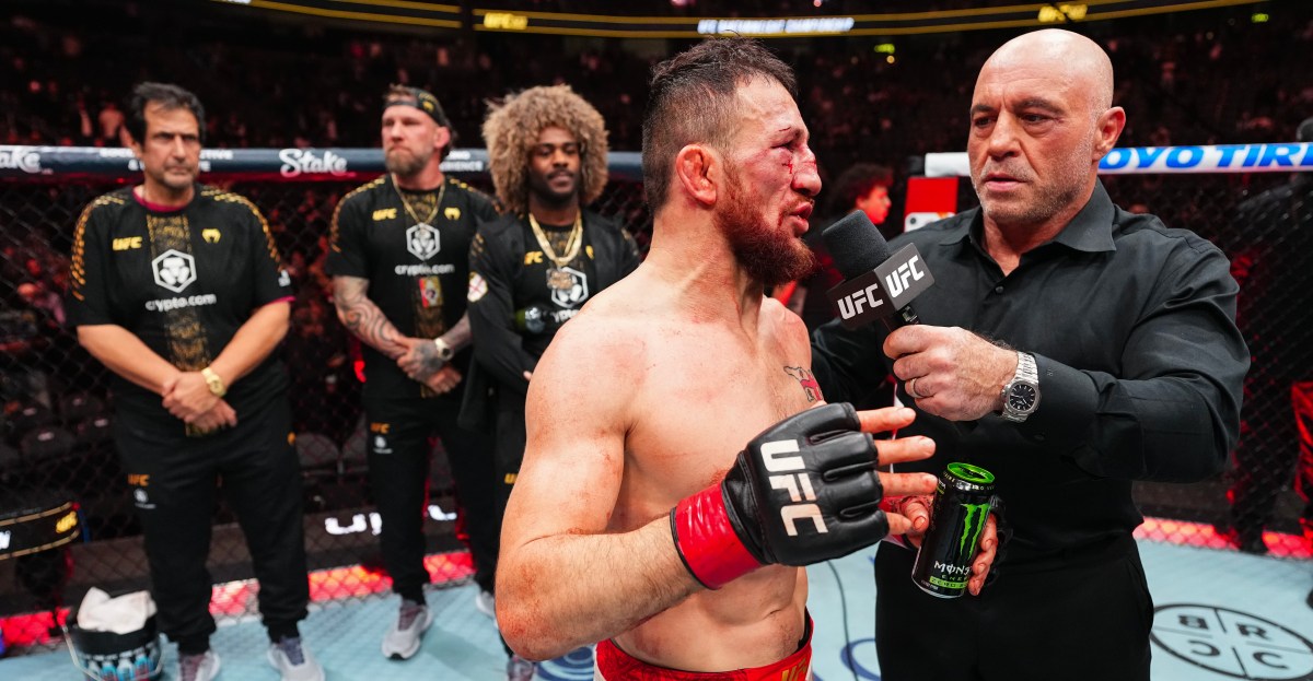 Informe matutino: Aljamain Sterling pensó que Merab Dvalishvili ganó las 'primeras 3 rondas' del evento principal de UFC 323