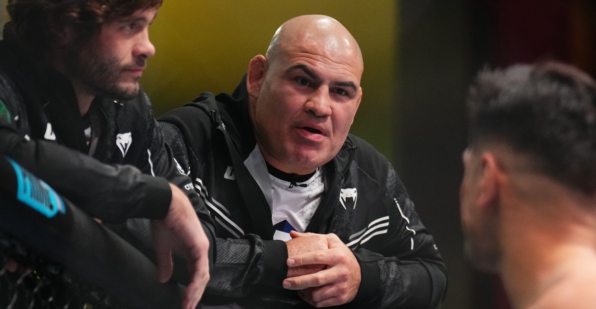 Se cambió la fecha de elegibilidad para la libertad condicional del ex campeón de UFC Caín Velásquez