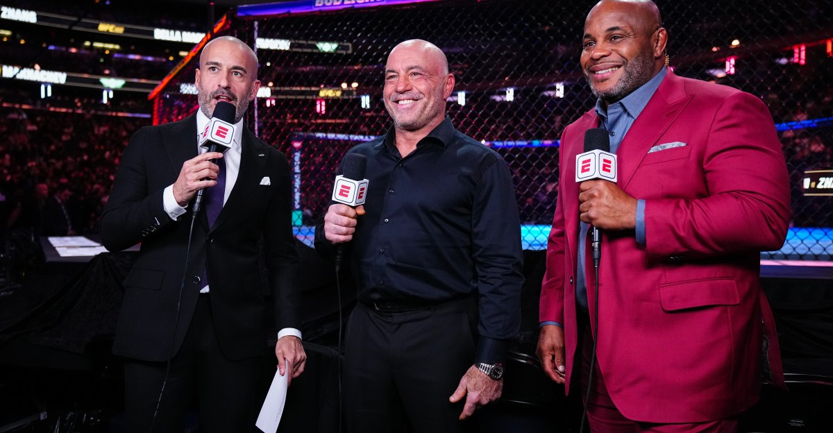 UFC 323: Joe Rogan está listo para convocar el evento final de pago por evento de UFC