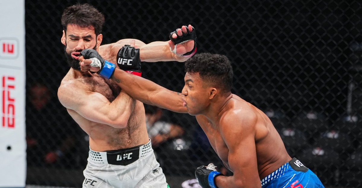 Video de UFC 323: Mairon Santos derriba a Muhammad Naimov por nocaut en el tercer asalto