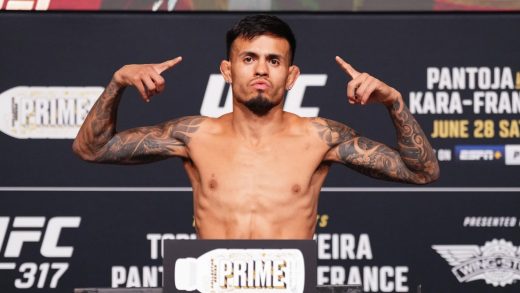 Video de pesaje de UFC Vegas 112: Royval vs.Kape