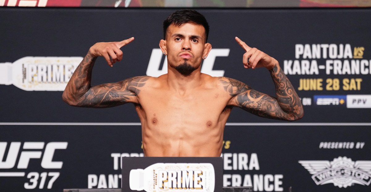 Video de pesaje de UFC Vegas 112: Royval vs.Kape