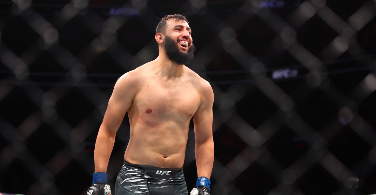 Dominick Reyes contra Johnny Walker programado para UFC 327