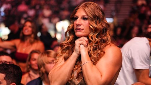 La emotiva Kayla Harrison publica una declaración después del retiro de UFC 324: 'Esto es difícil'