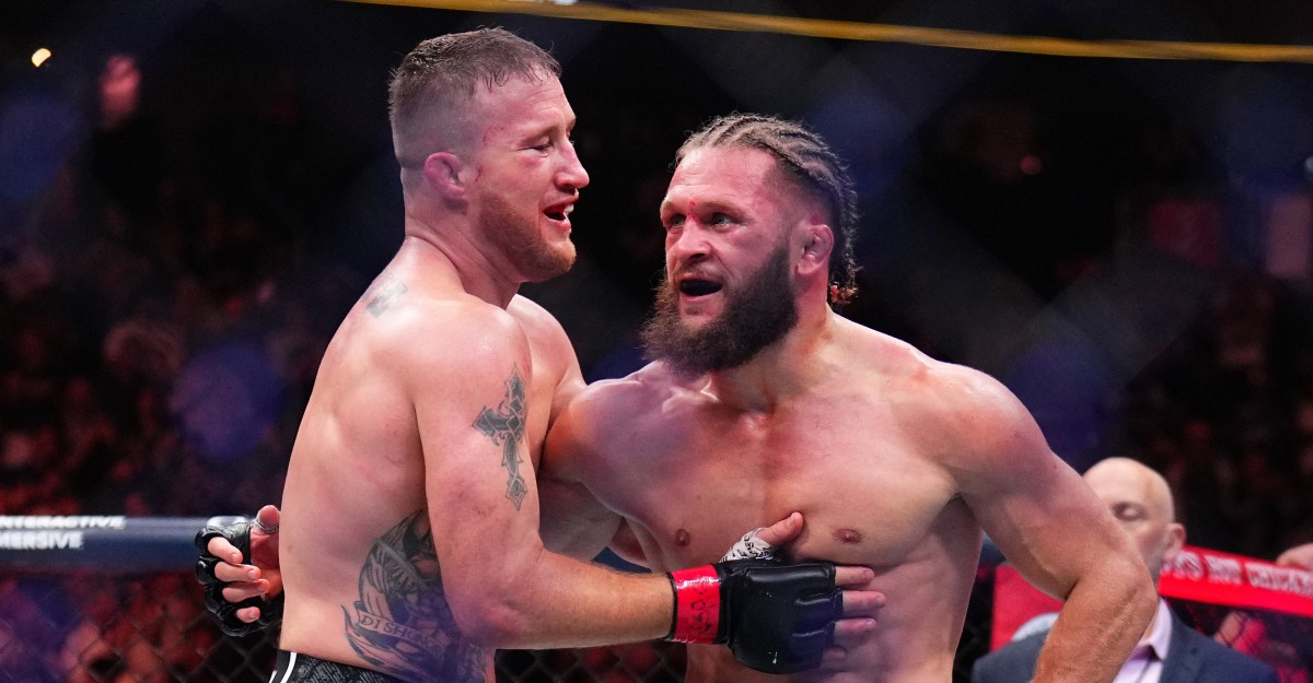 Rafael Fiziev cuestiona la condición física de Justin Gaethje en la victoria de UFC 324, no quiere ver a Gaethje vs.Topuria