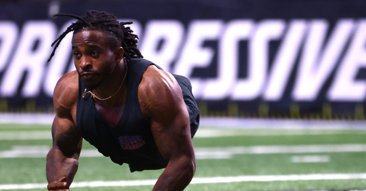 'No creo que sea gracioso': Zion Clark, luchador nacido sin piernas, responde al peso pesado de UFC Valter Walker antes de la pelea