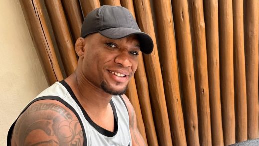 Jailton Almeida rechazó múltiples ofertas después de su salida de UFC, incluido el anuncio de Rousey vs. Carano y firma con una promoción rusa.