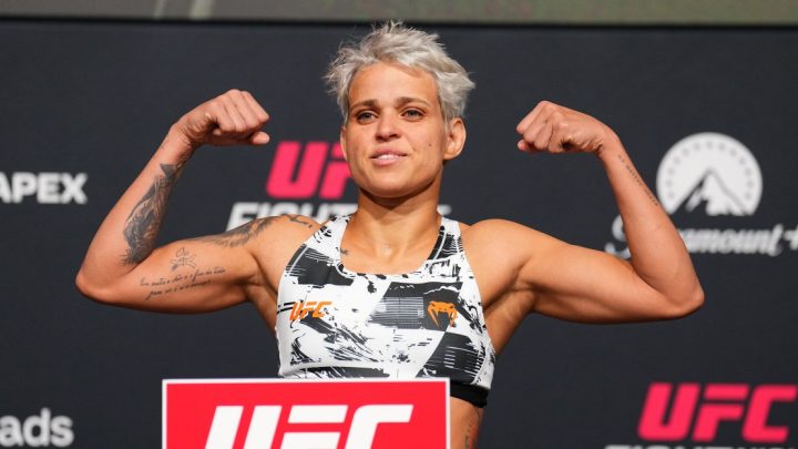 La luchadora de UFC Eduarda Moura se abre a la batalla por la salud mental después del diagnóstico de trastorno bipolar