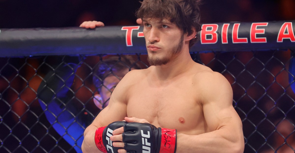 Movsar Evloev vs. Lerone Murphy encabeza UFC Londres, se revela la cartelera completa