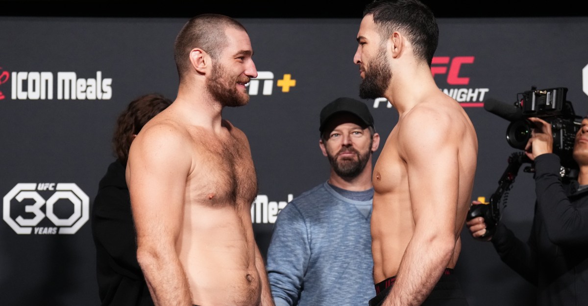 Nassourdine Imavov explica haber llamado a Sean Strickland después de UFC Houston: "Lo dejaré muerto dentro de la jaula"