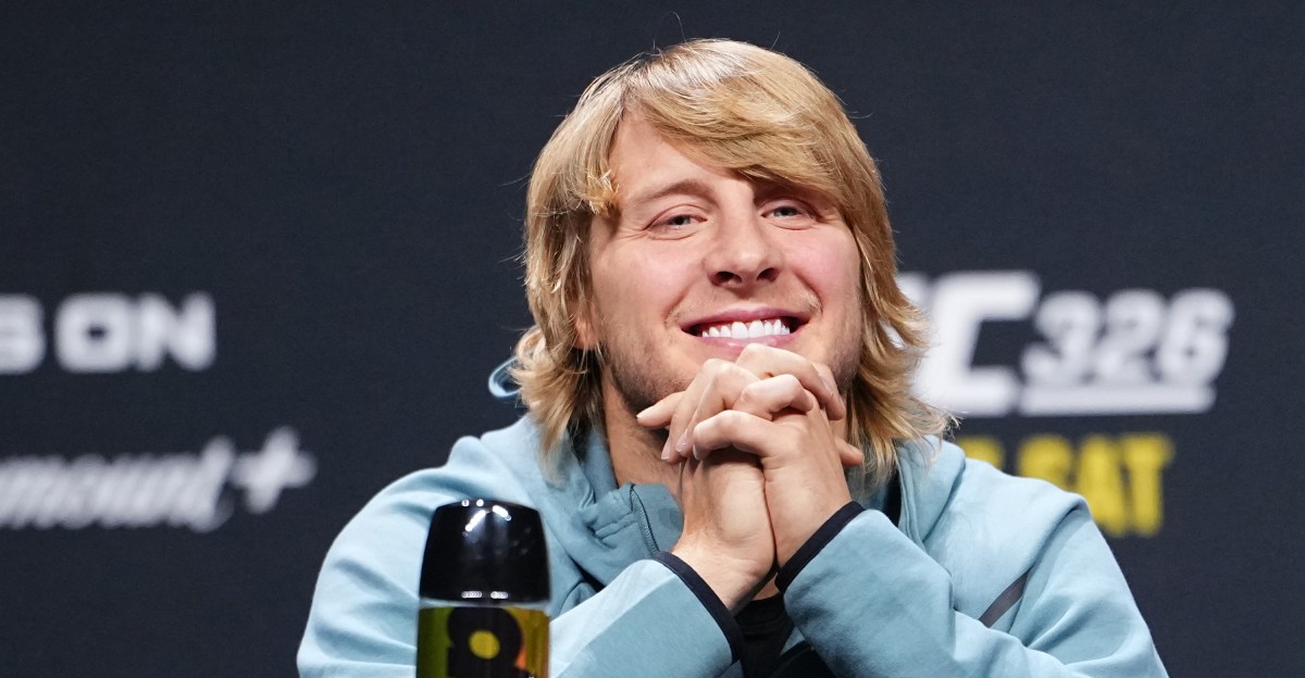 Paddy Pimblett celebra la derrota de Dan Hooker en UFC 325 y le gusta el enfrentamiento contra Benoit Saint Denis